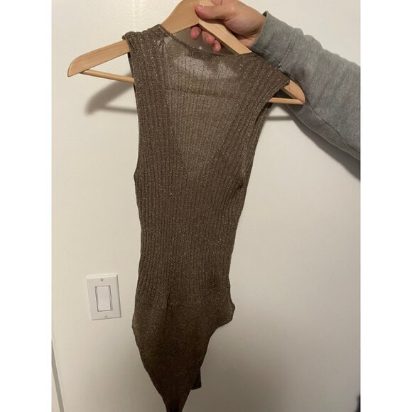Zara Knit Bodysuit Women's Medium gold V Neck Sleeveless Breathable Comfort Fit - Picture 4 of 6